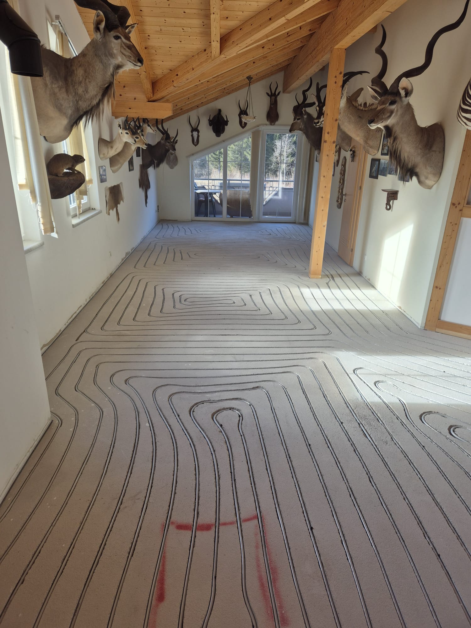 Fußbodenheizung nachrüsten – Dünnschichtsystem und Trockensystem